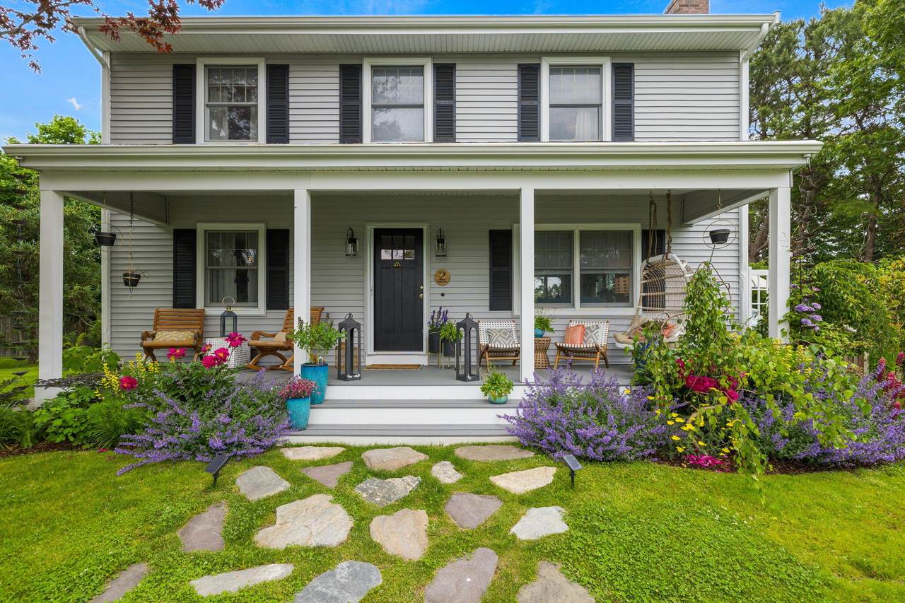 2 Nantucket Lane - Photo 1