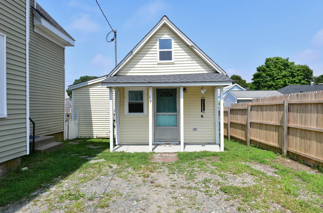 21 Twelfth Street - Photo 1