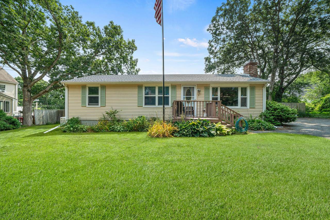 5 Fox Run Road - Photo 1