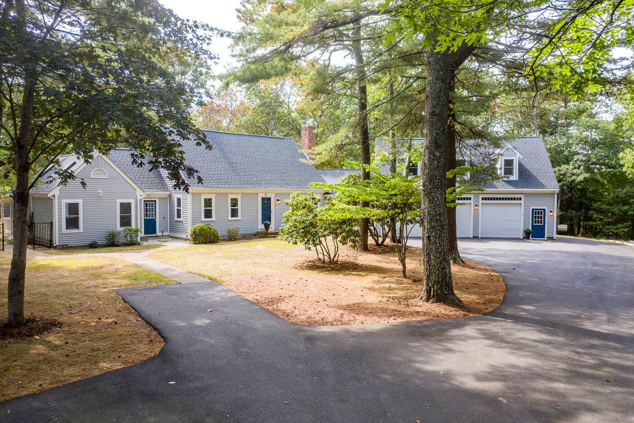 27 Shammas Lane - Photo 1
