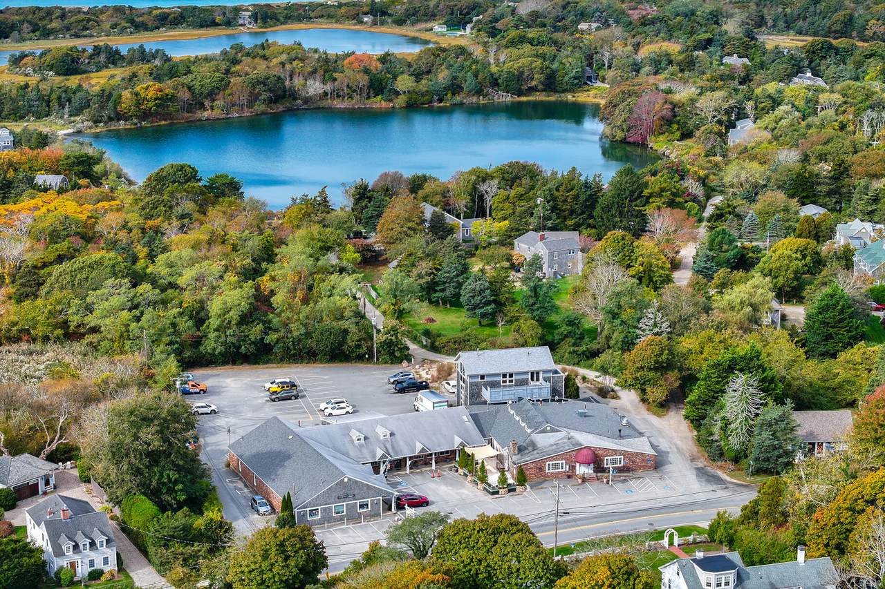 410 Falmouth Highway - Photo 1