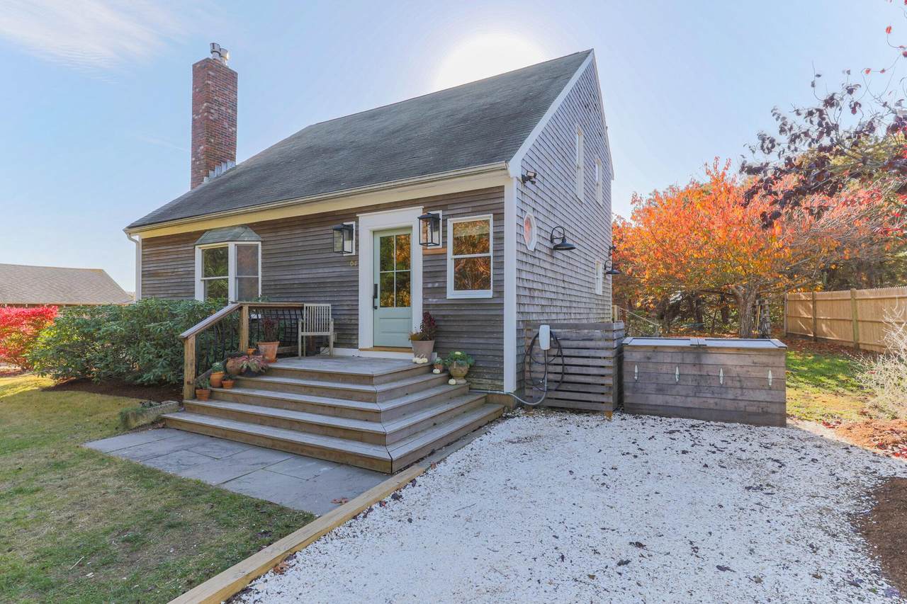 64 Shore Road - Photo 1