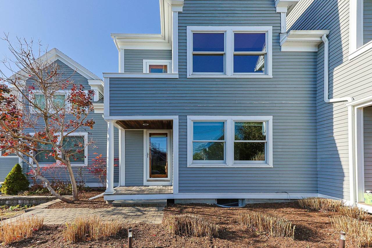 31 Franklin Street - Photo 1