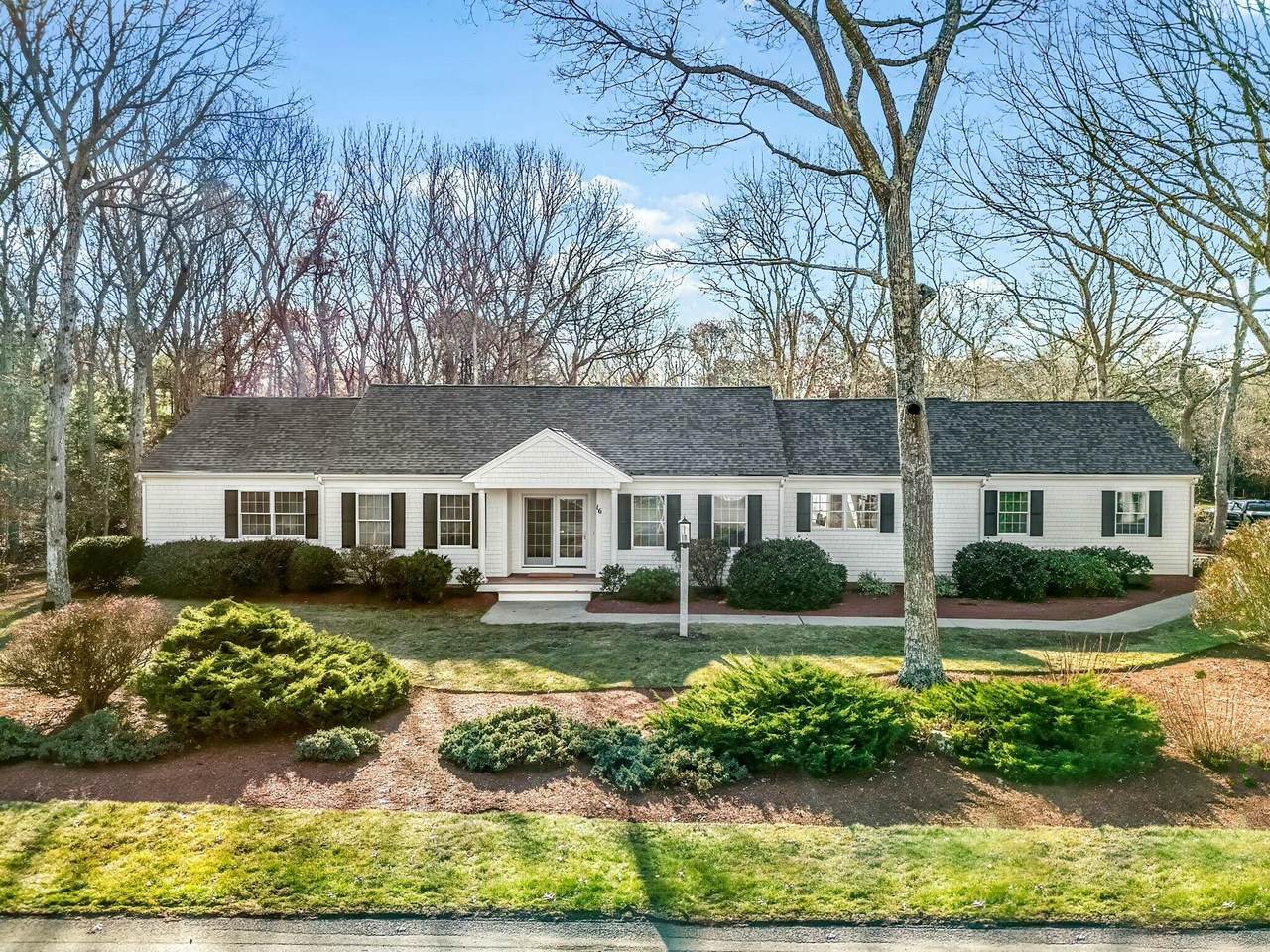 16 Sandcastle Drive - Photo 1