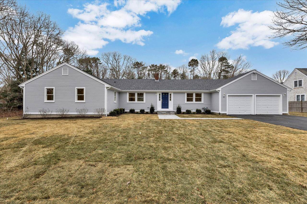 82 Carol Avenue - Photo 1