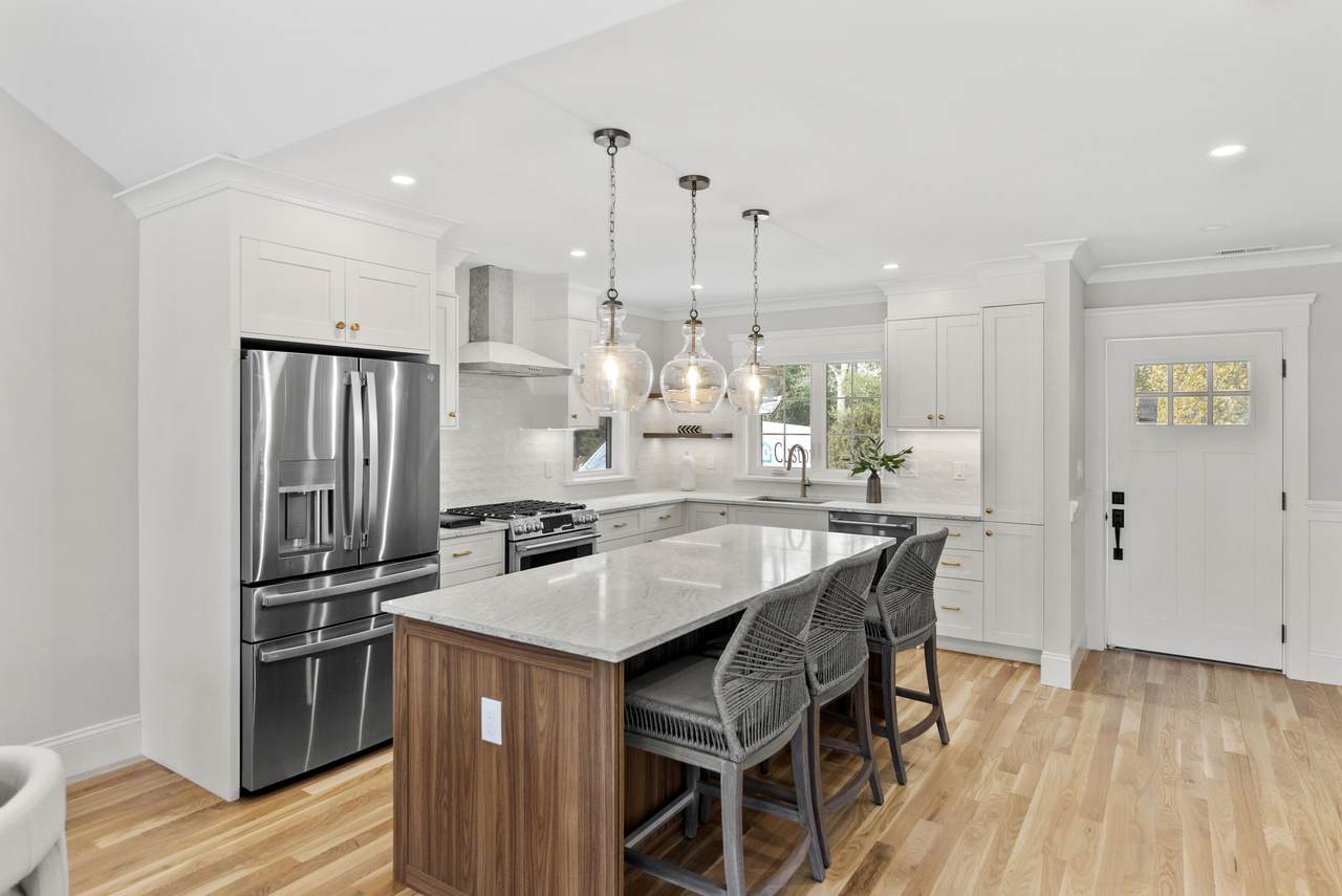 8 Laurel Lane - Photo 1