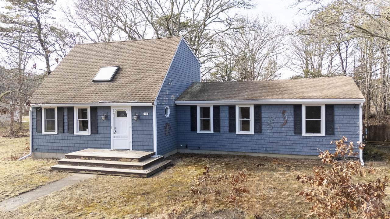 14 Julius Road - Photo 1