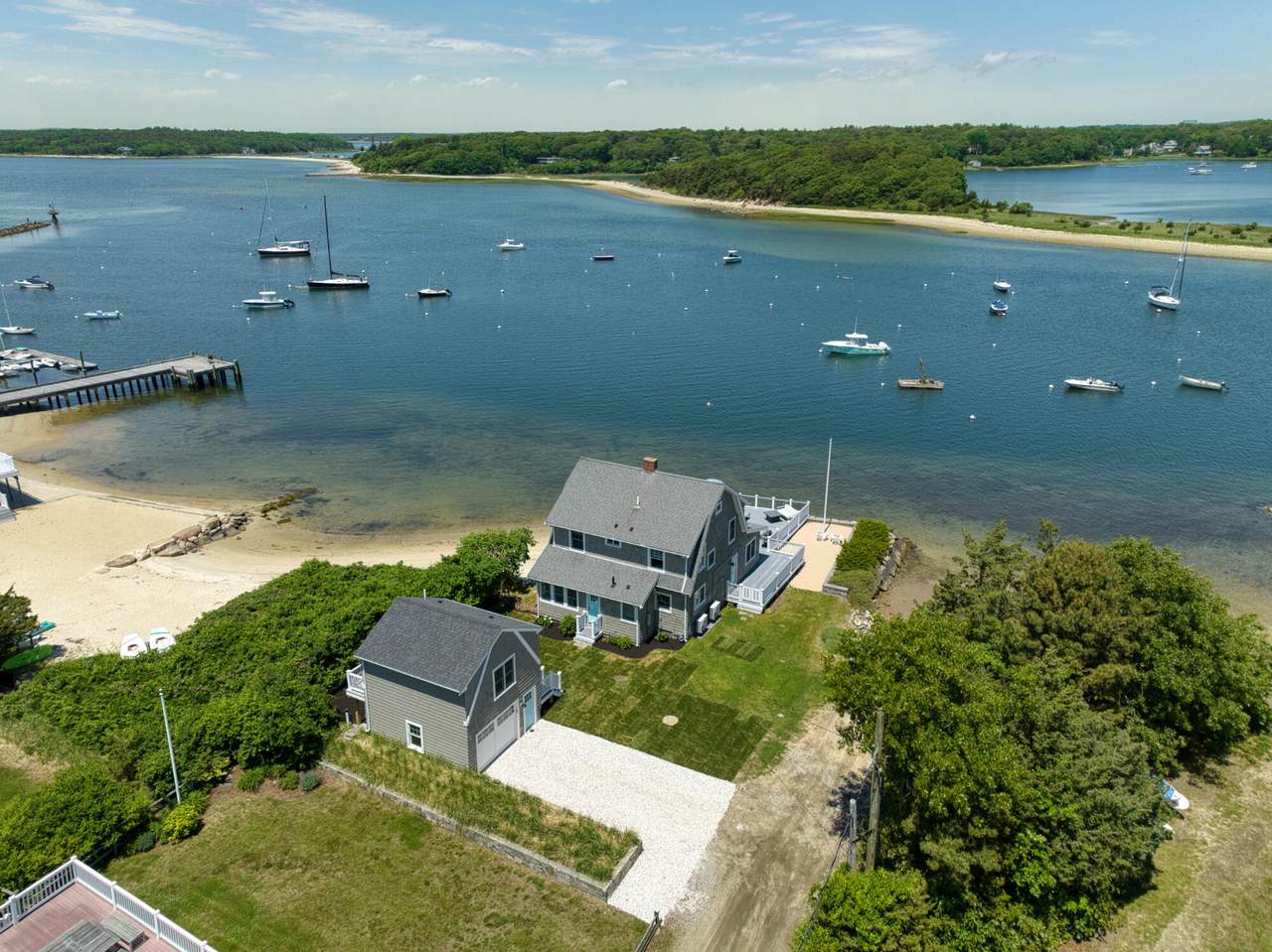 22 Riverway Avenue - Photo 1
