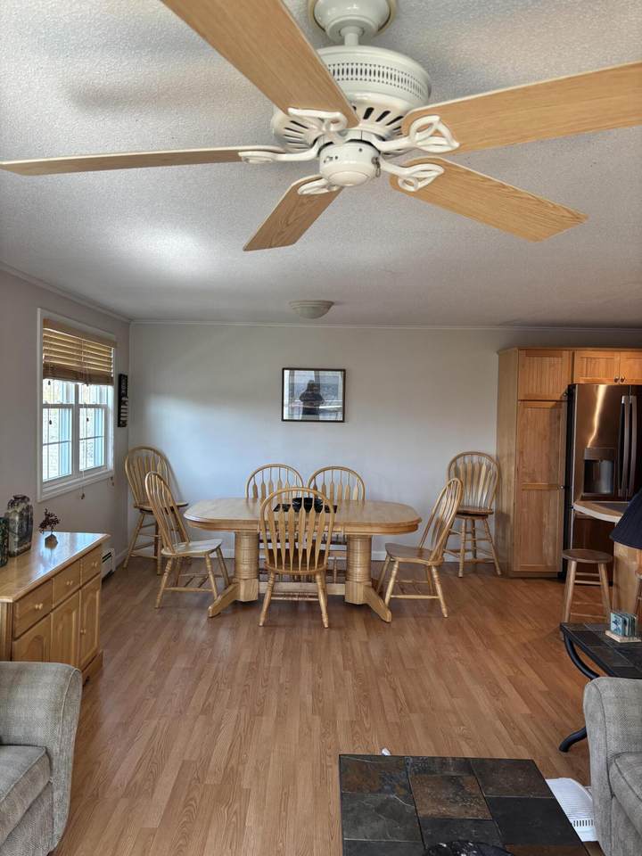 https://bt-photos.global.ssl.fastly.net/capecod/1280_boomver_1_22501864-2.jpg
