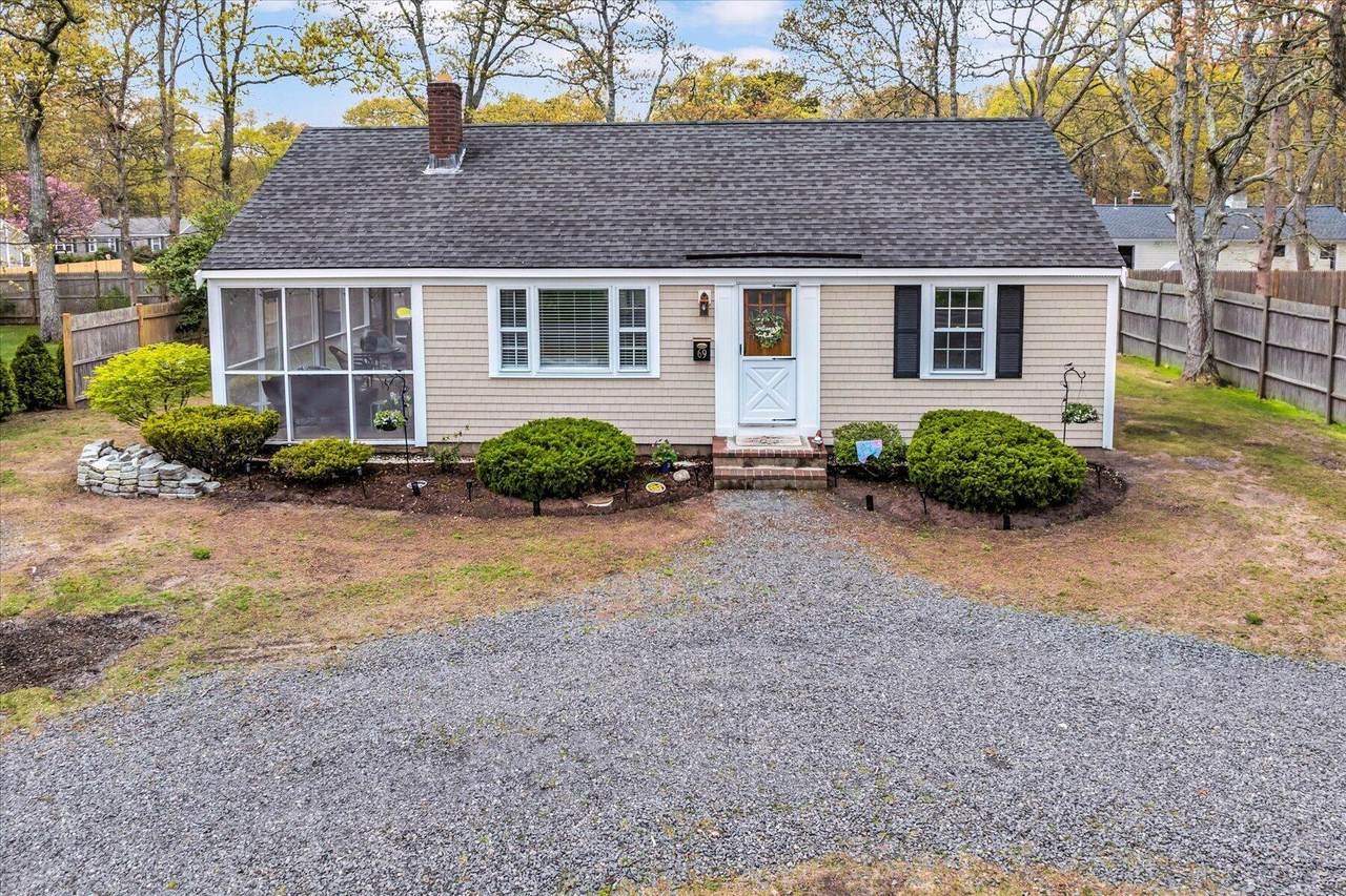 69 Pine Grove Road - Photo 1