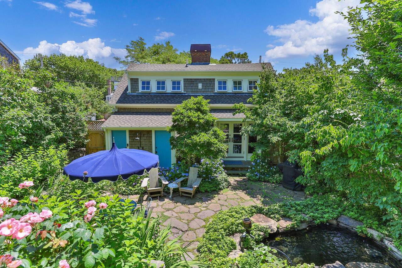 260 Bradford Street - Photo 1