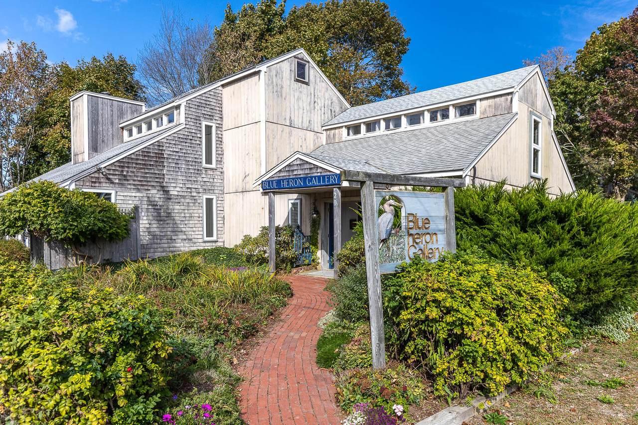 https://bt-photos.global.ssl.fastly.net/capecod/1280_boomver_1_22502491-2.jpg