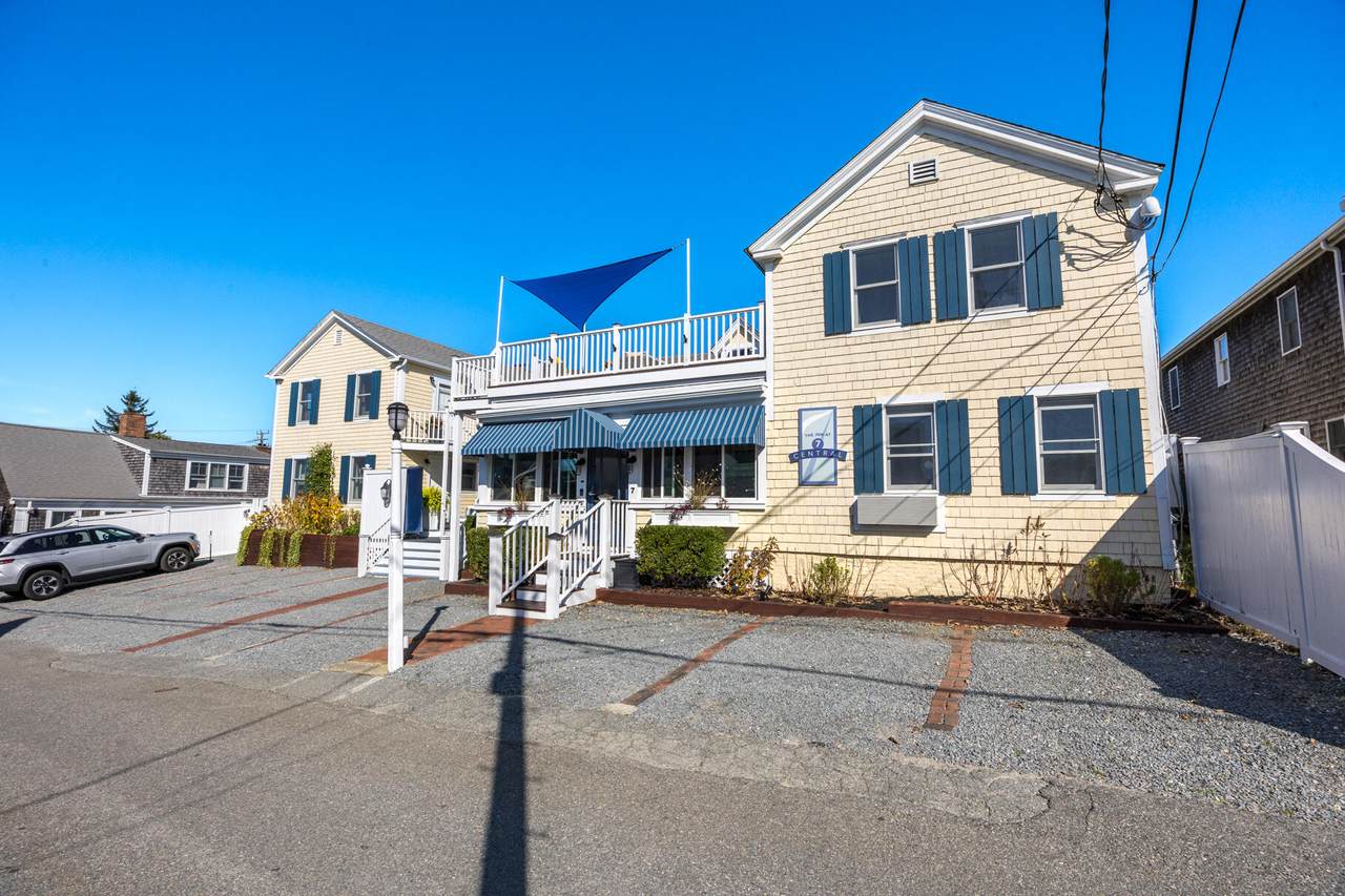 7 Central Street - Photo 1