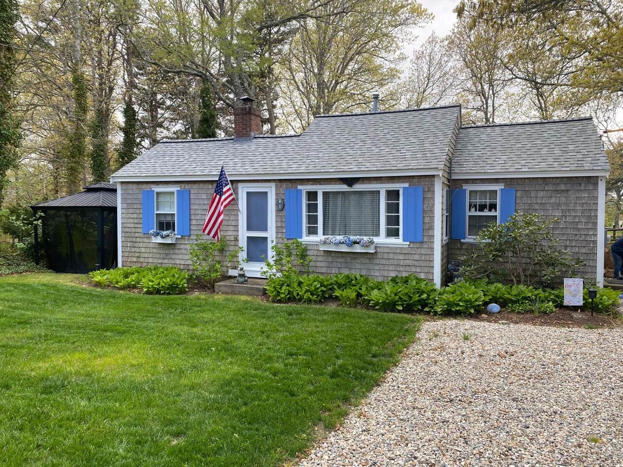 9 Bayberry Lane - Photo 1