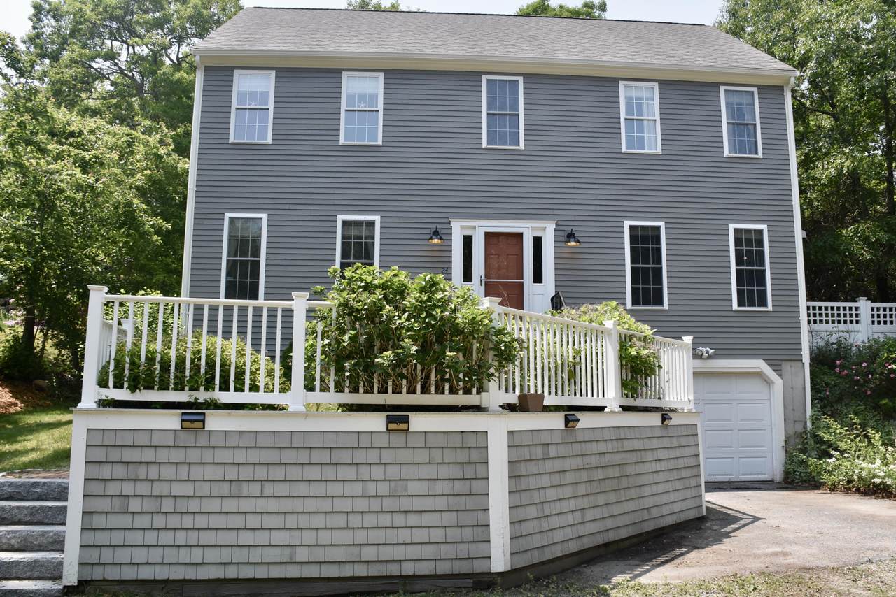 24 Sheppard Road - Photo 1