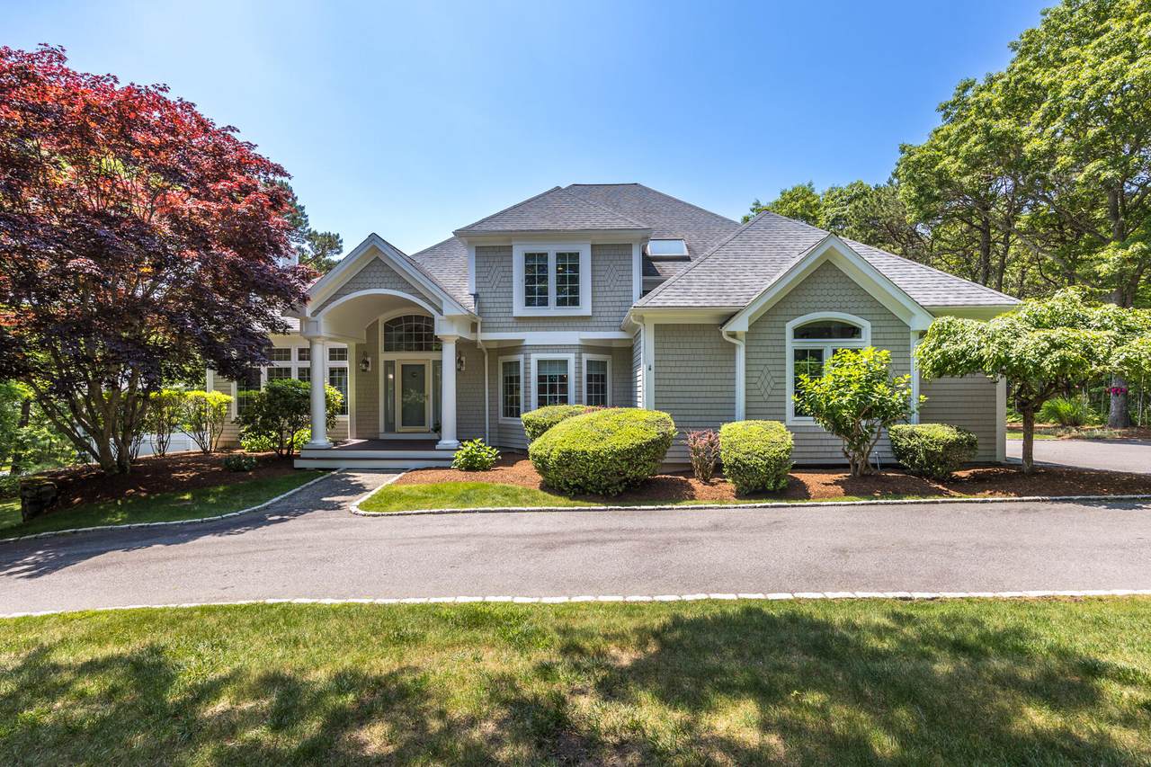 335 Falmouth Woods Road - Photo 1