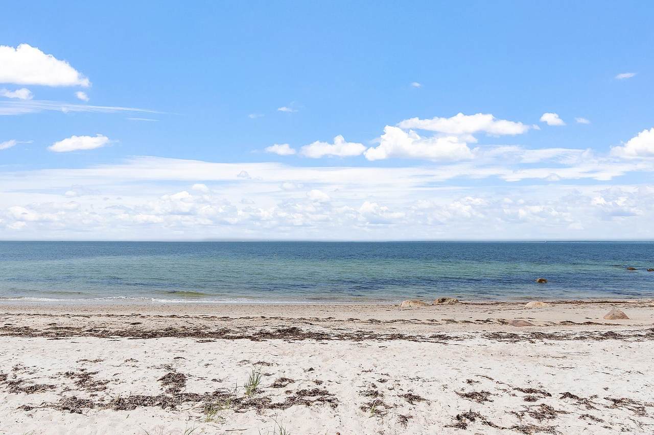 https://bt-photos.global.ssl.fastly.net/capecod/1280_boomver_1_22502954-2.jpg