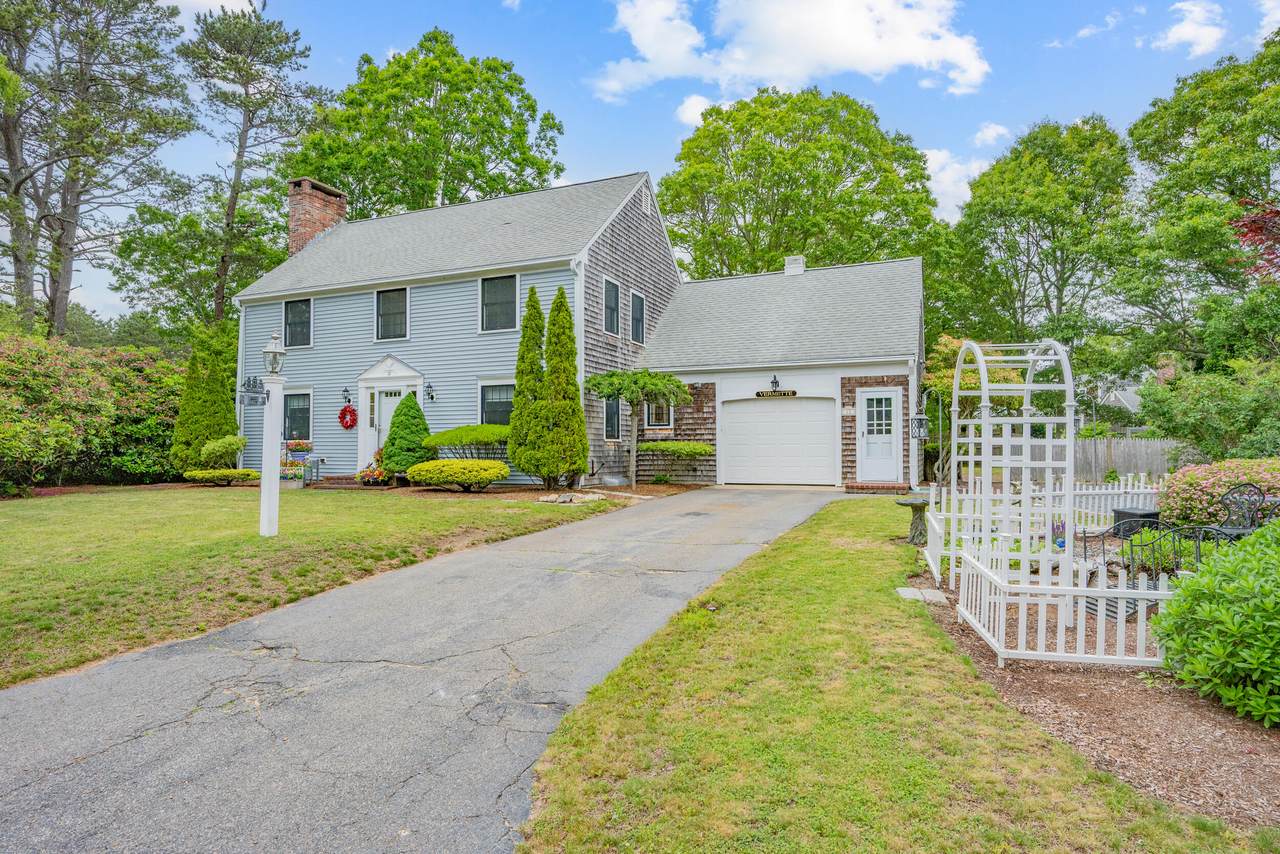 12 Copley Place - Photo 1