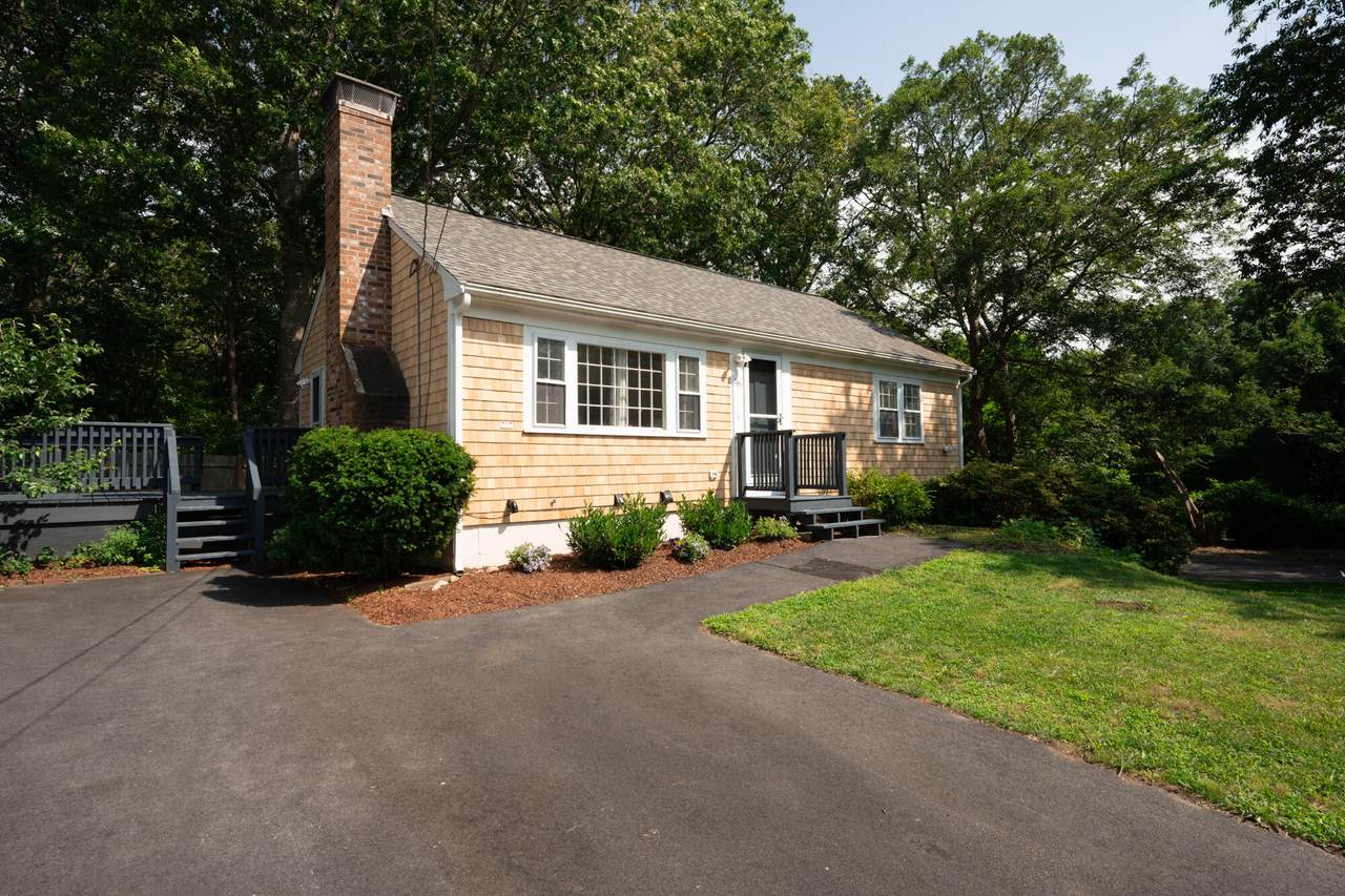 297 Compass Circle - Photo 1