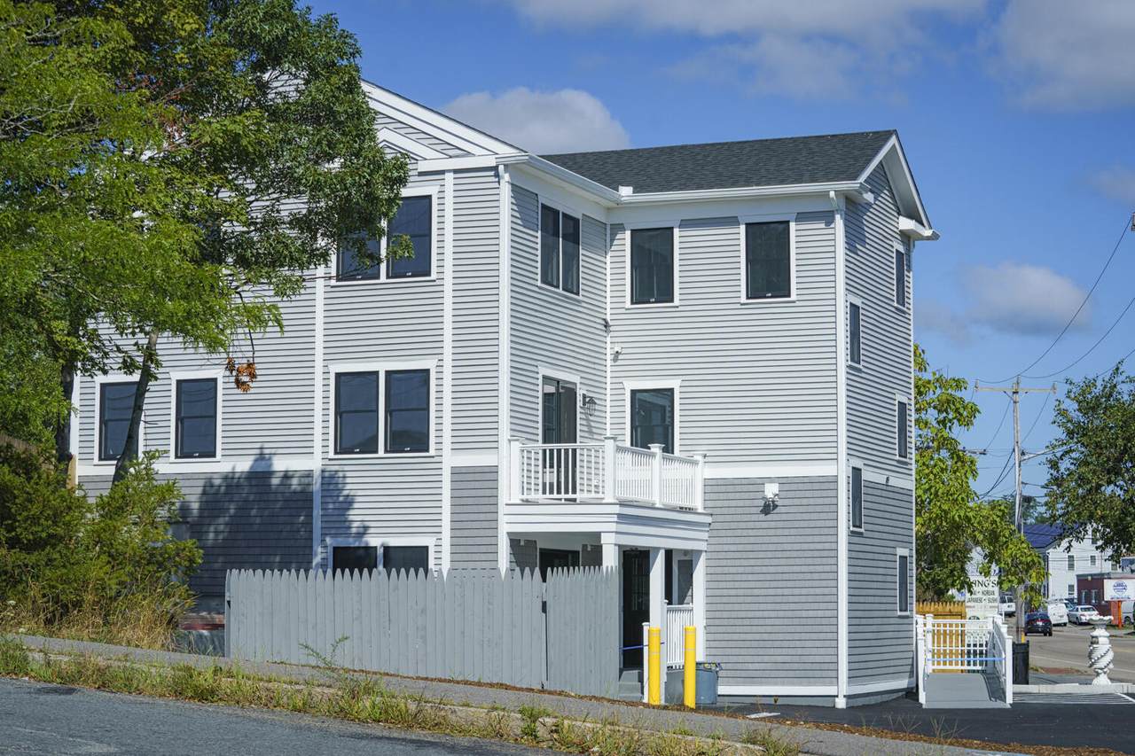 49 Center Street - Photo 1