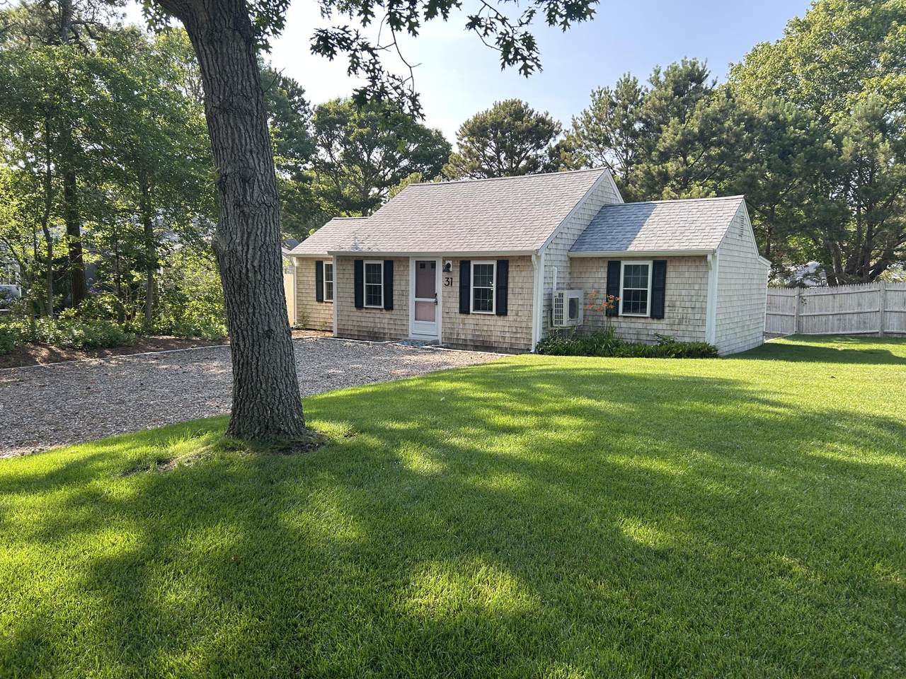31 Gardiner Lane - Photo 1