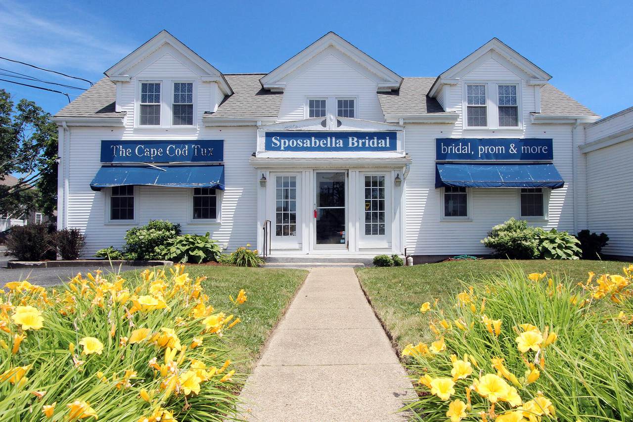 28 Barnstable Road - Photo 1