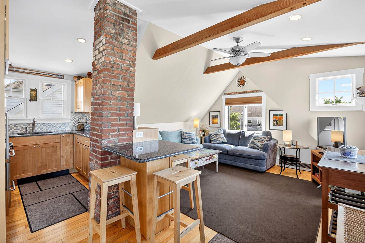 15 Montello Street - Photo 1