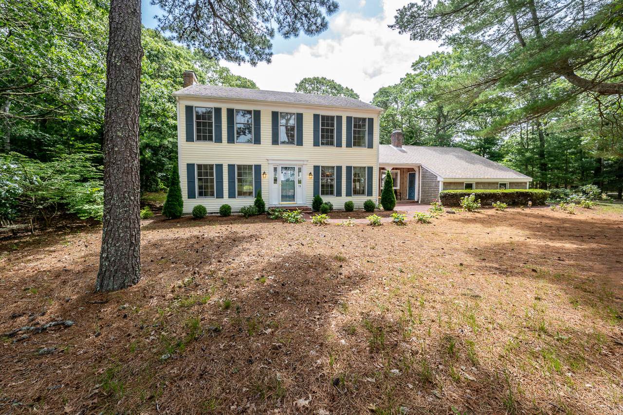15 Heritage Drive - Photo 1
