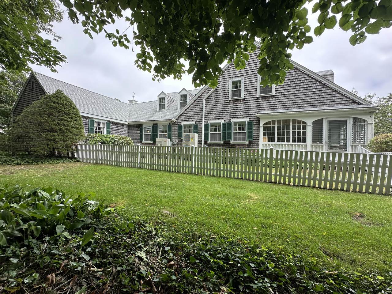 https://bt-photos.global.ssl.fastly.net/capecod/1280_boomver_1_22503431-2.jpg