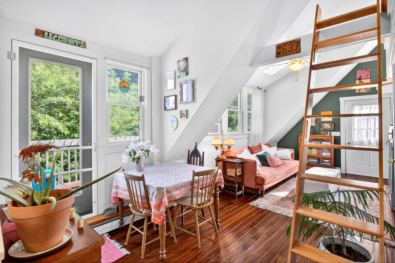 4 Highland Road - Photo 1