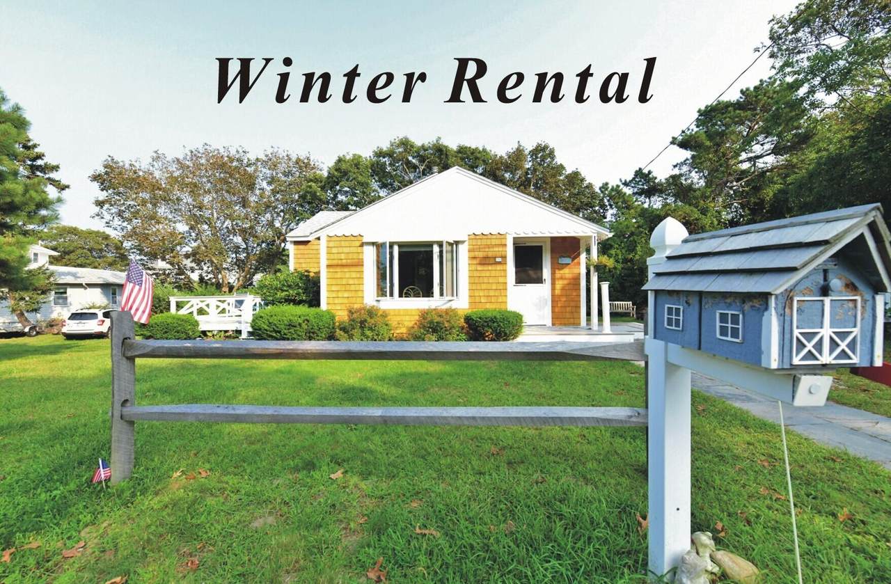 208 Standish Road - Photo 1