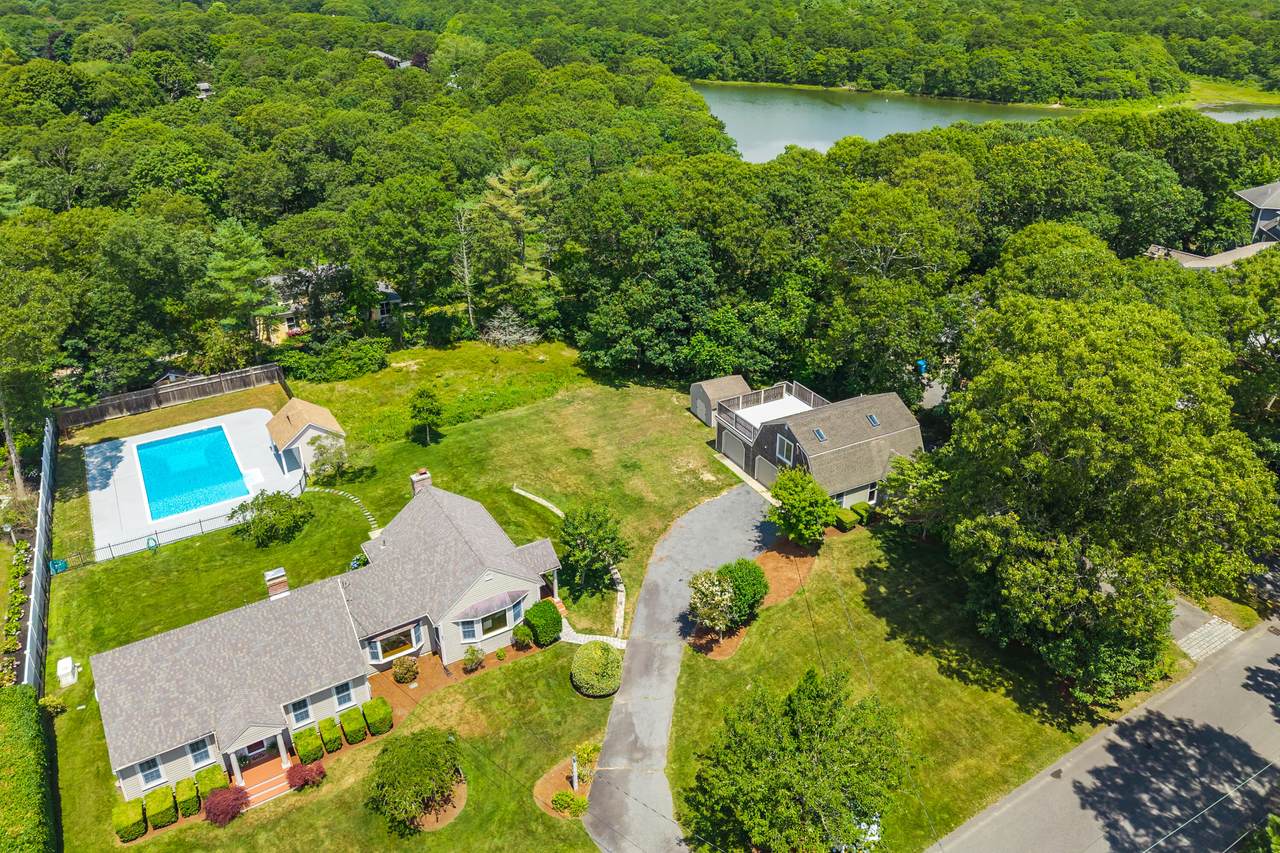 18 & 24 Captain Davis Lane - Photo 1
