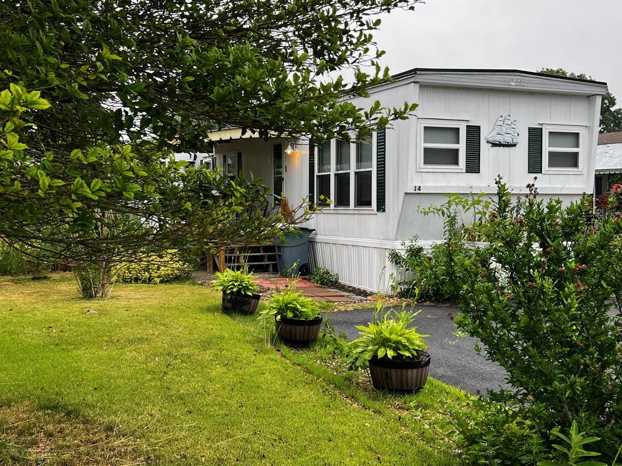 14 Joseph Street - Photo 1