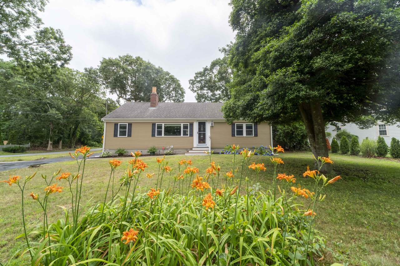 7 Arbeta Road - Photo 1