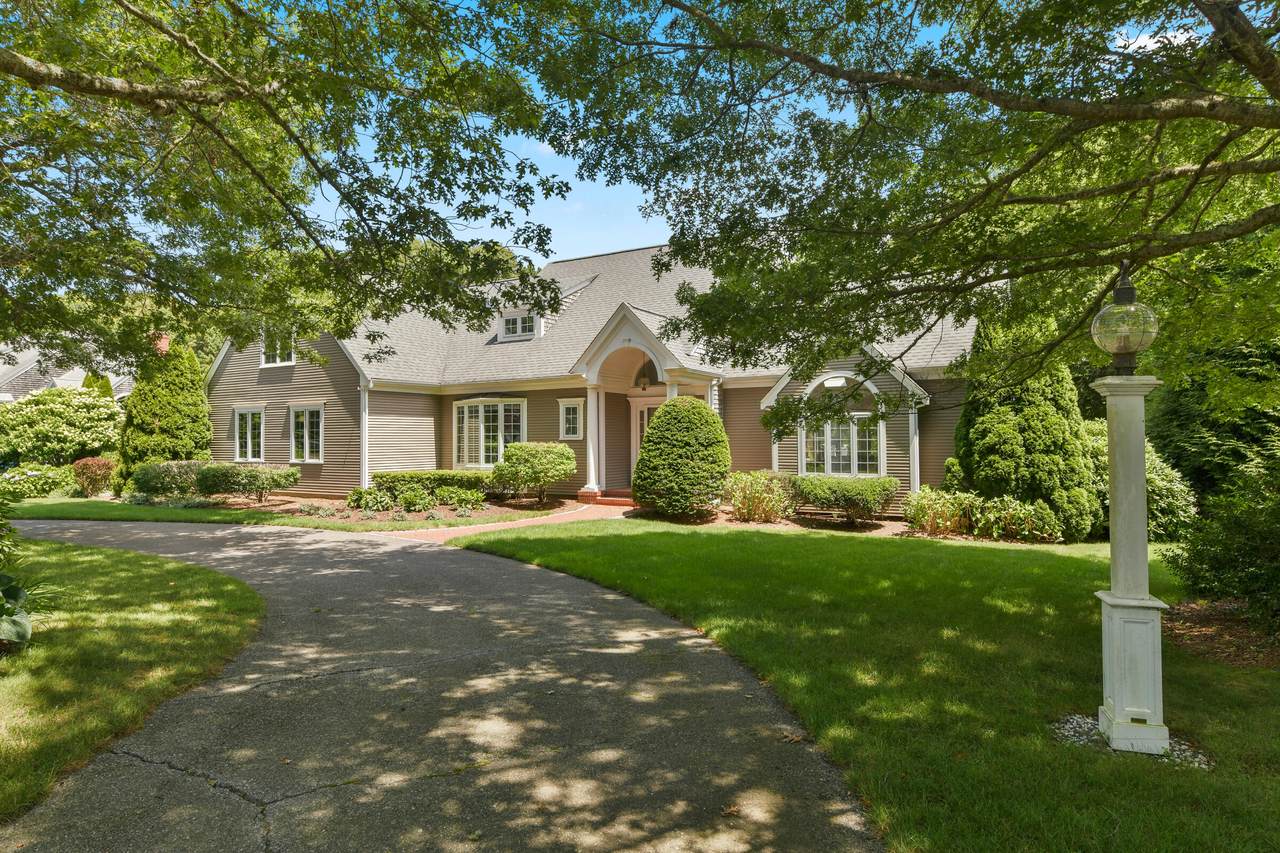 171 Flume Avenue - Photo 1