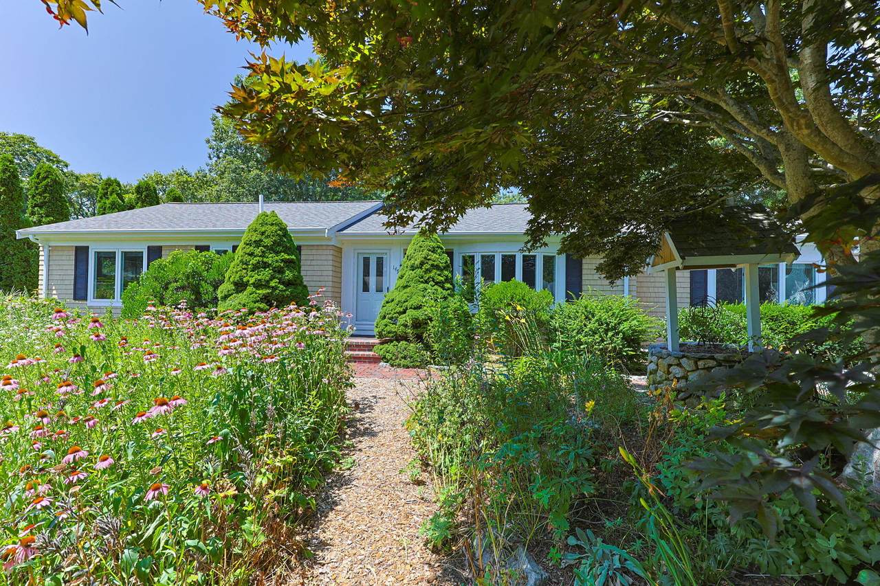 149 Sheaffer Road - Photo 1