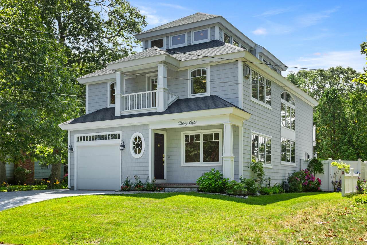 38 Ivy Street - Photo 1