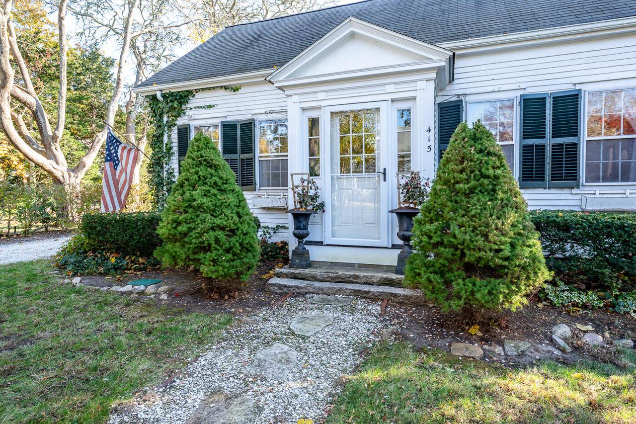 415 Barlows Landing Road - Photo 1