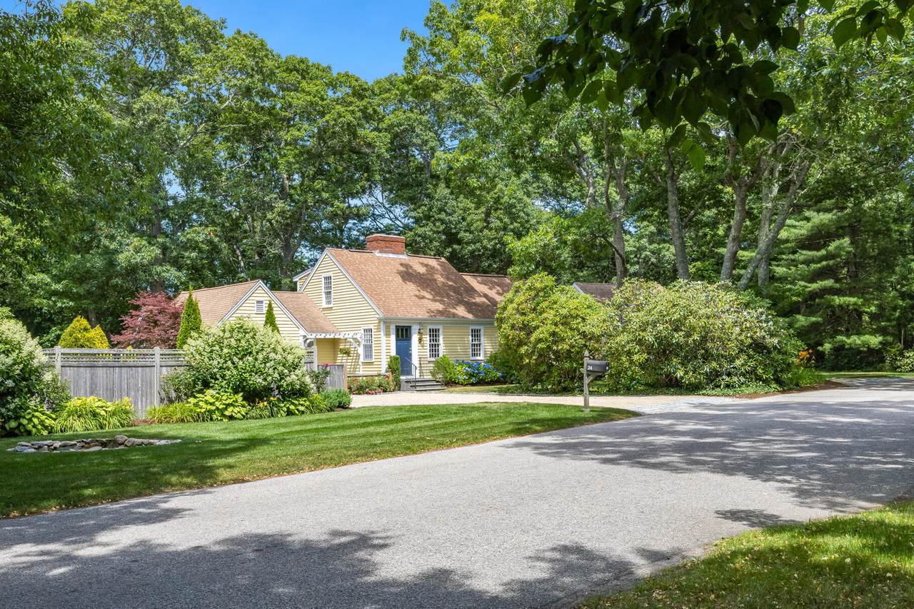 24 North Hill Drive - Photo 1