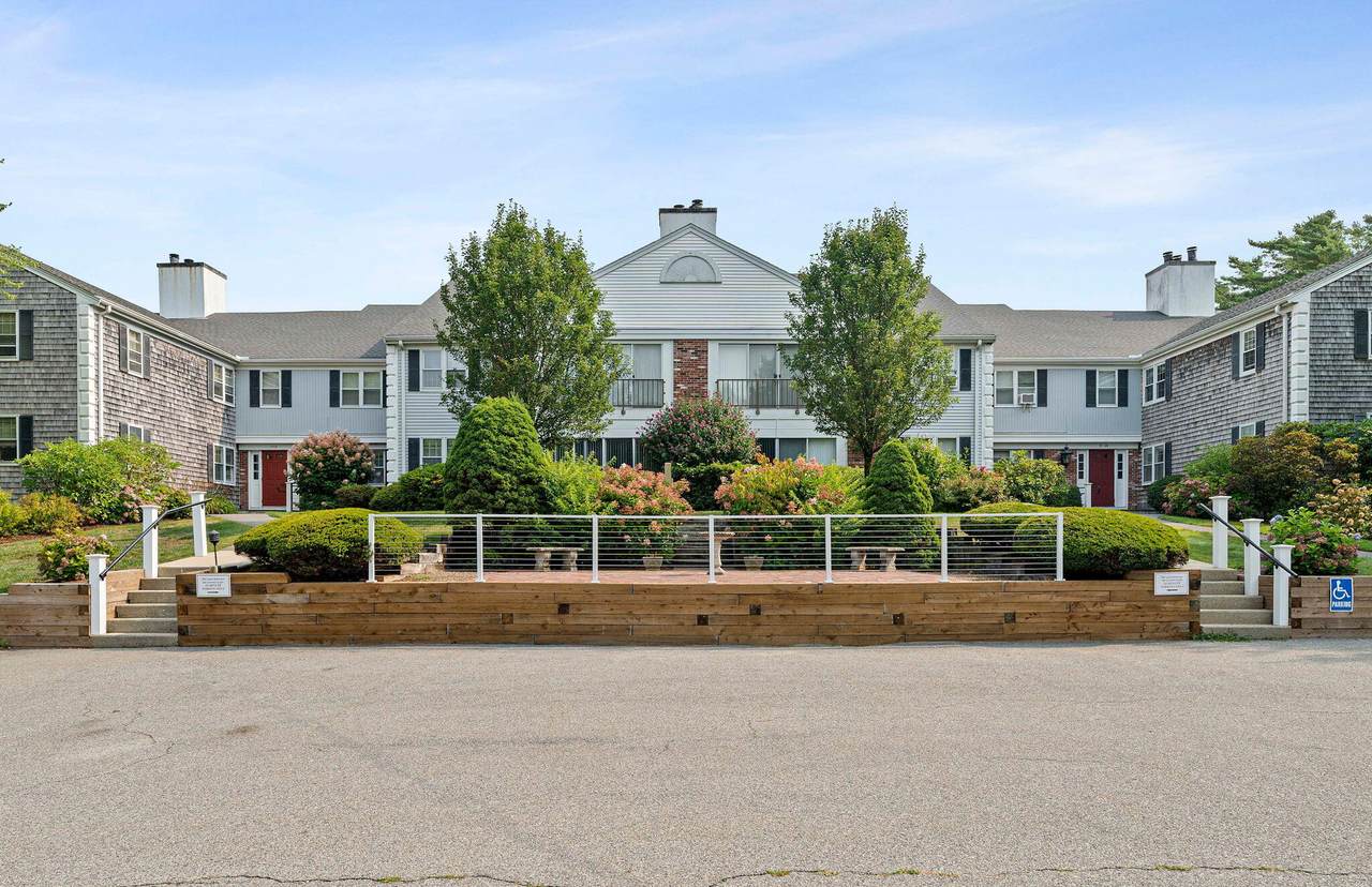 12 Hilltop Drive - Photo 1