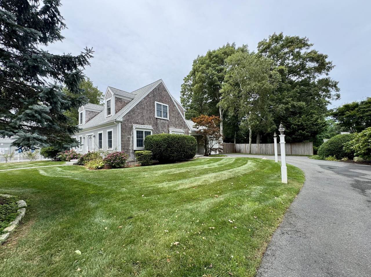 https://bt-photos.global.ssl.fastly.net/capecod/1280_boomver_1_22503869-2.jpg