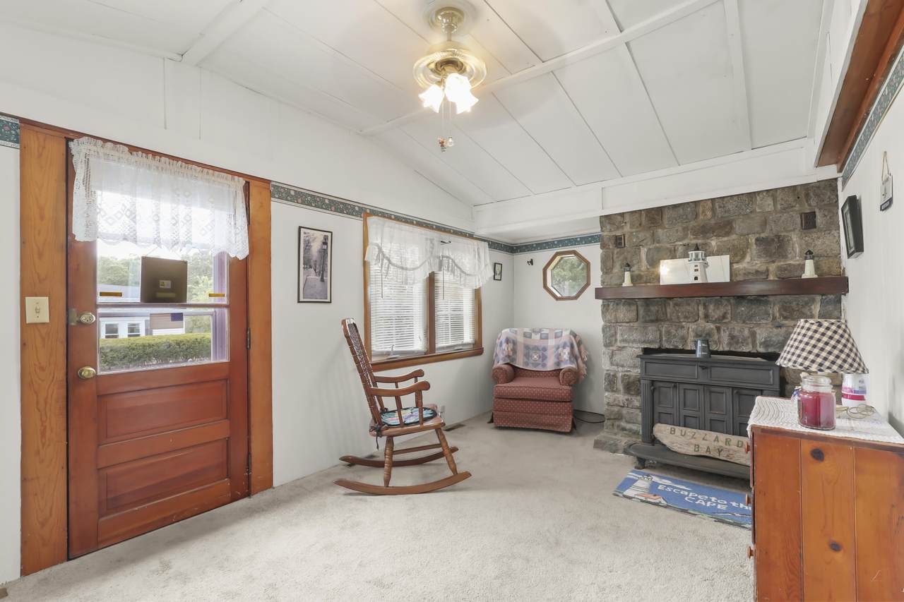 43 Butler Street - Photo 1
