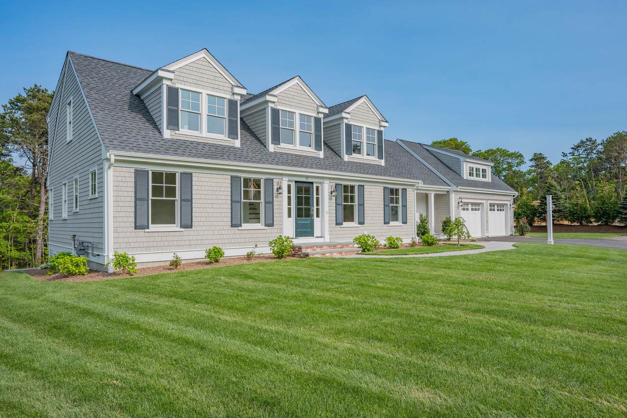 16 Bascom Hollow - Photo 1