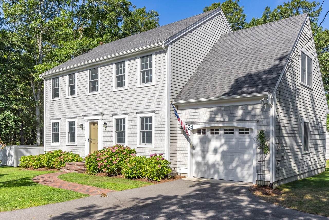 24 Chase Street - Photo 1