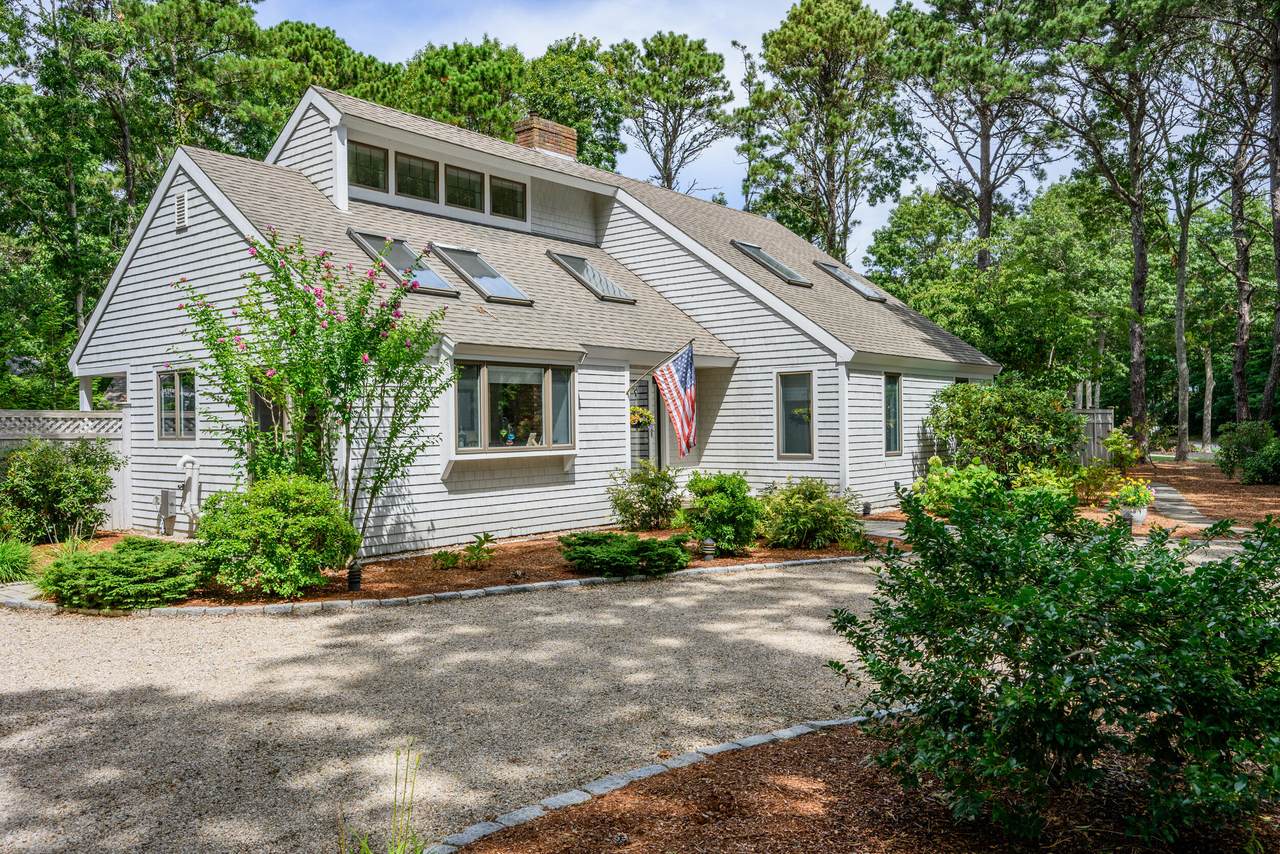 https://bt-photos.global.ssl.fastly.net/capecod/1280_boomver_1_22504067-2.jpg