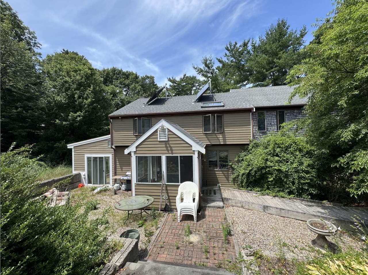 37 Pickerel Way - Photo 1