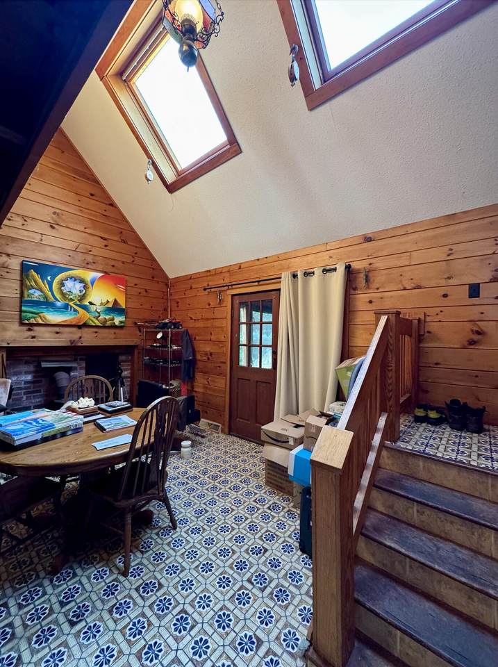 https://bt-photos.global.ssl.fastly.net/capecod/1280_boomver_1_22504187-2.jpg