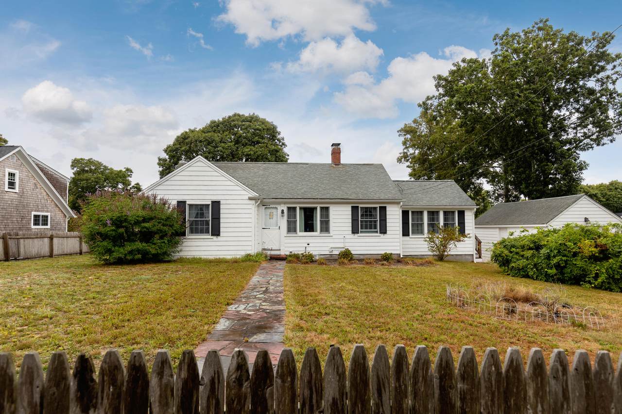 https://bt-photos.global.ssl.fastly.net/capecod/1280_boomver_1_22504198-2.jpg