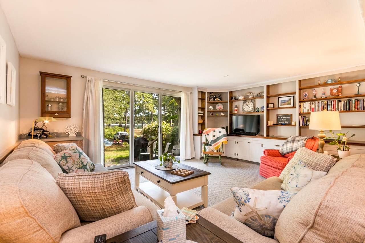 https://bt-photos.global.ssl.fastly.net/capecod/1280_boomver_1_22504212-2.jpg