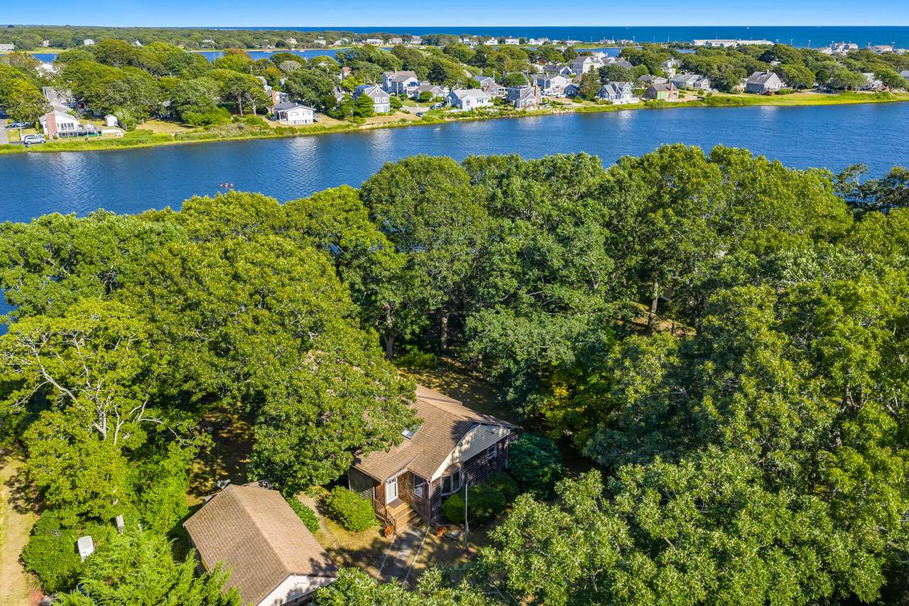 https://bt-photos.global.ssl.fastly.net/capecod/1280_boomver_1_22504250-2.jpg